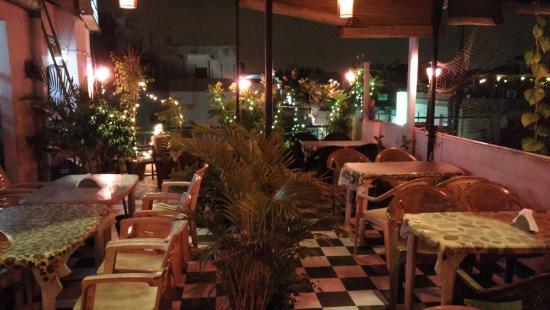Mojo Terrace Cafe